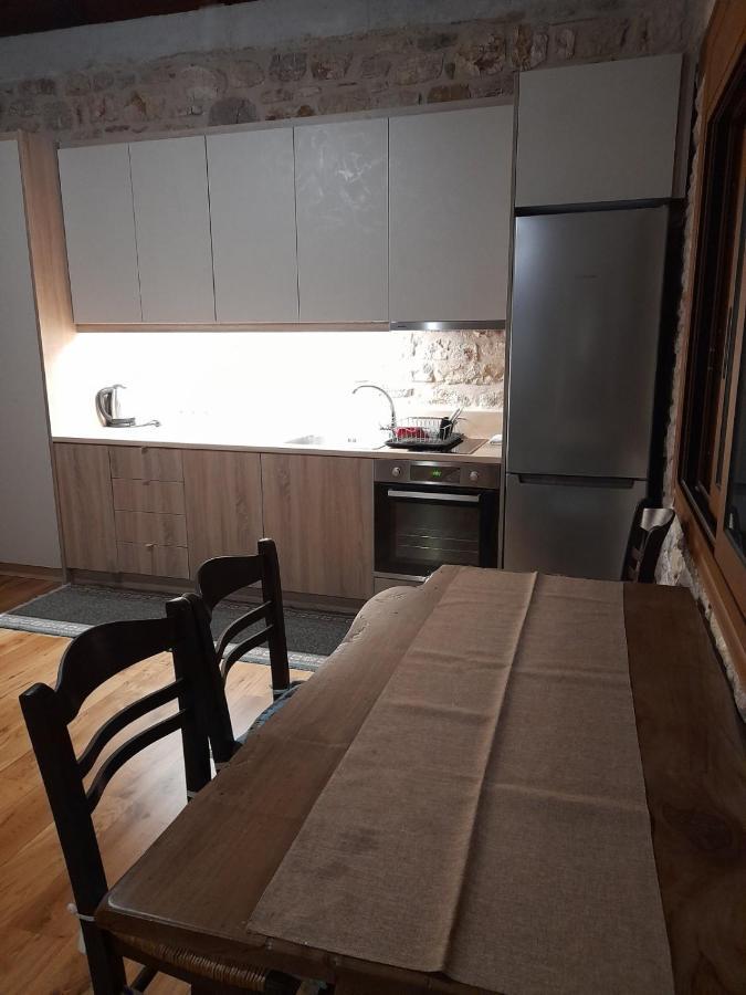 Sunset Apartment Rodhina Luaran gambar